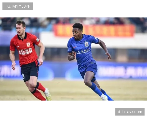 上海申花亮剑2024赛季,强势冲击联赛冠军引关注 上海申花亮剑2024赛季,强势冲击联赛冠军引关注